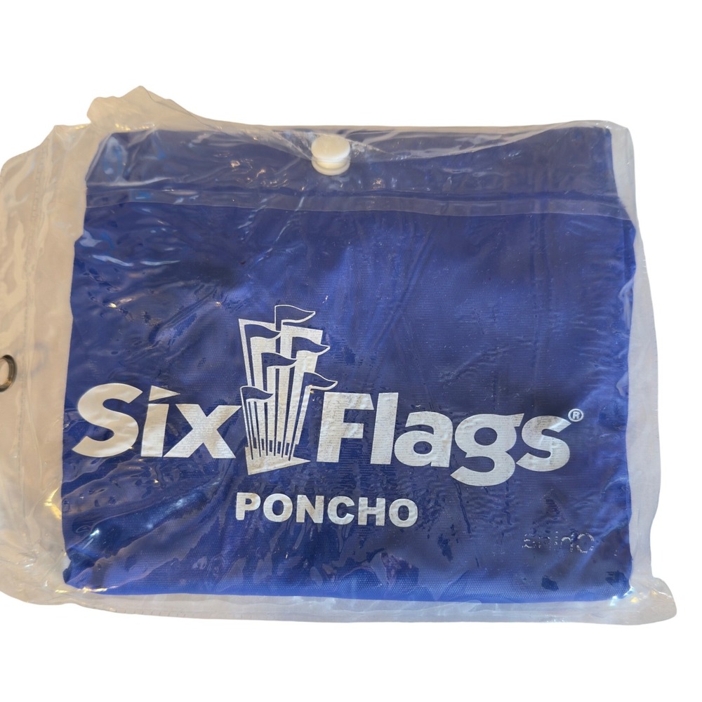 549 | NEW Six Flags Logo Unisex OS Reusable Hooded Waterproof Rain Poncho Blue